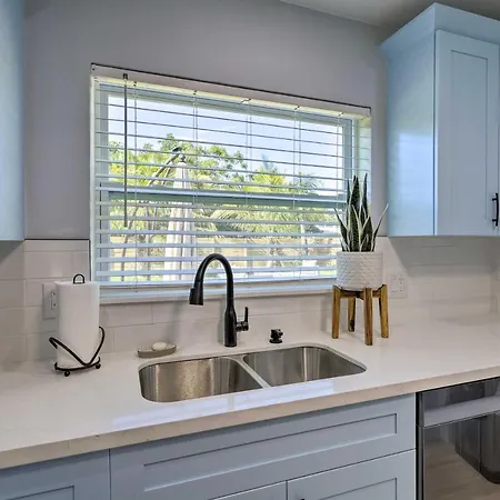 Beach House With Outdoor Kitchen, Walk To Coast Cocoa Beach Exterior foto
