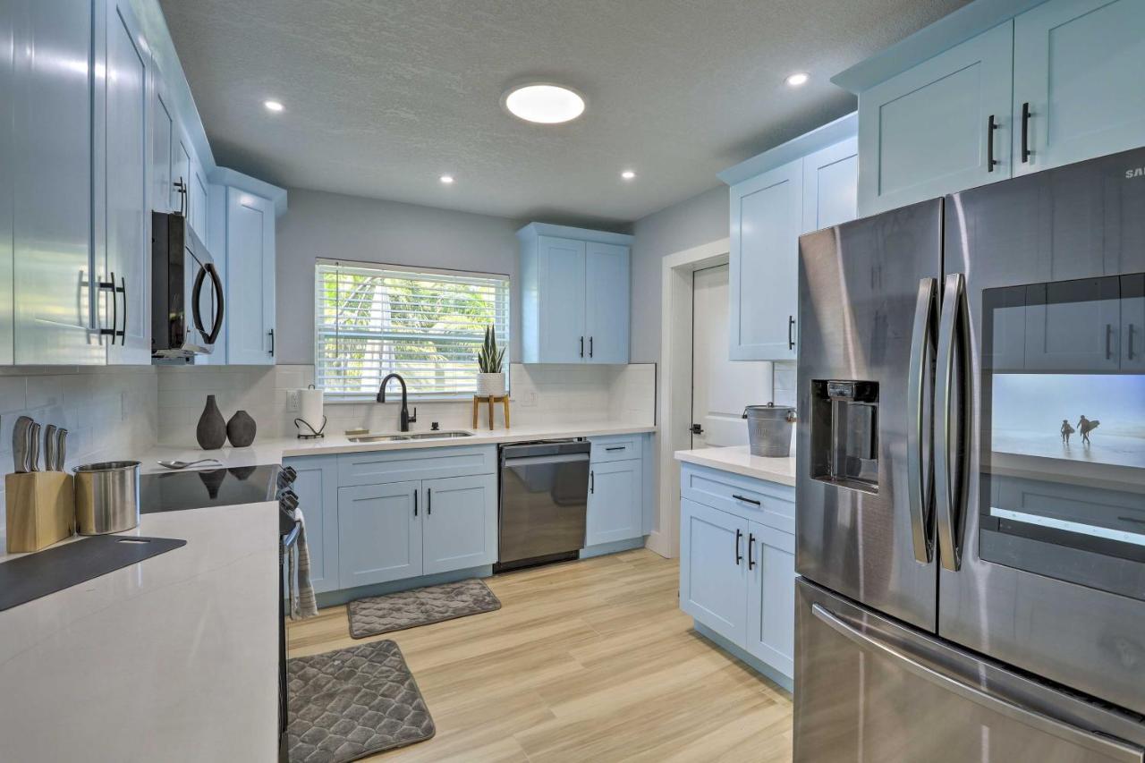 House With Outdoor Kitchen, Walk To Coast Hébergement de vacances *