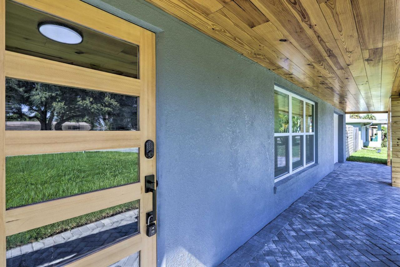 Hébergement de vacances House With Outdoor Kitchen, Walk To Coast